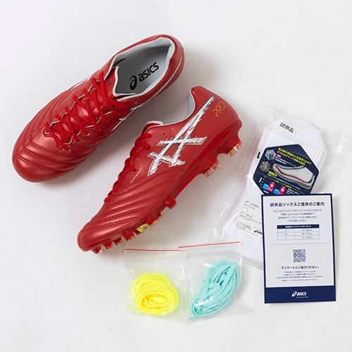 最終セールDS LIGHT X-FLY PRO 3 1101A072-100 DS LIGHT X-FLY PRO 3 | WHITE/ELECTRIC BLUE | メンズ サッカー